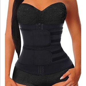 SIZE LARGE***Women's Waist Trainer Body Shaper